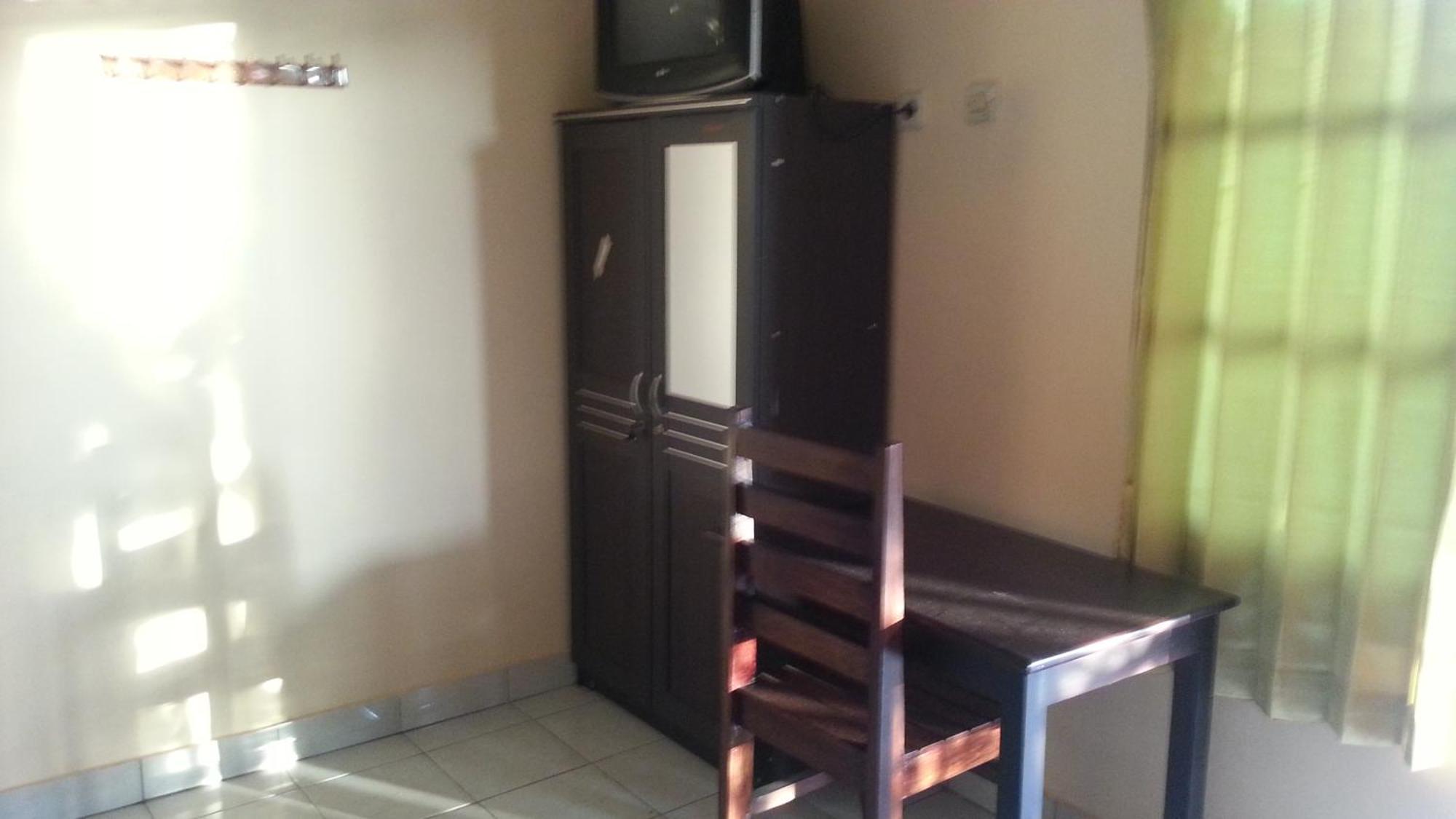 Dstay Kost Bali Джимбаран Номер фото