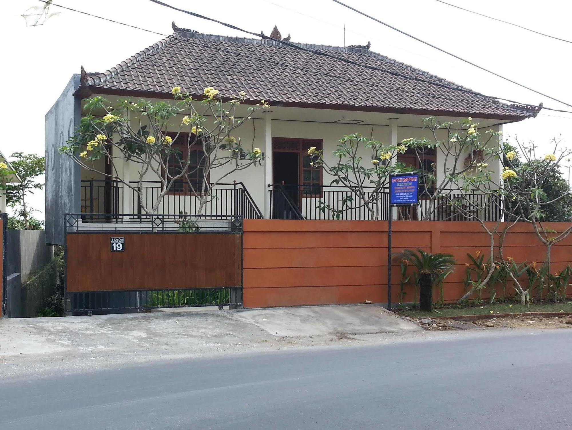 Dstay Kost Bali Джимбаран Экстерьер фото
